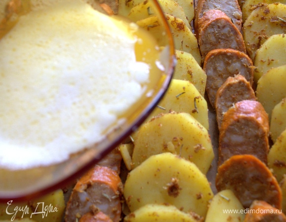 Полейте все растопленным маслом.