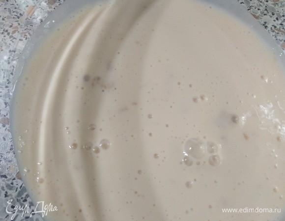 Влейте туда ряженку.