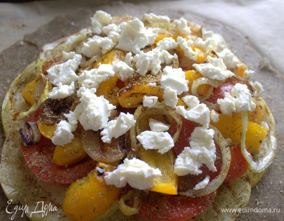 Покрошить брынзу.