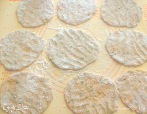 Получится 12 лепешек.