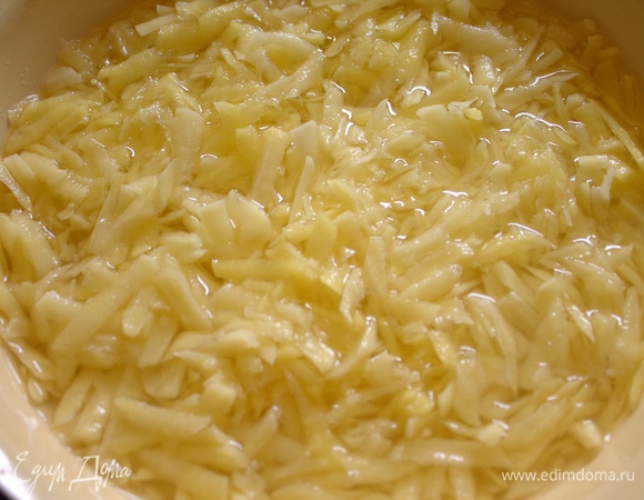 Залейте холодной водой на несколько минут.