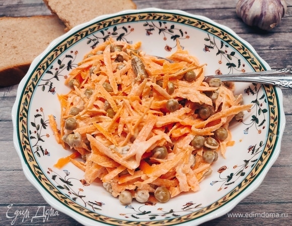 Простой и быстрый салат готов.