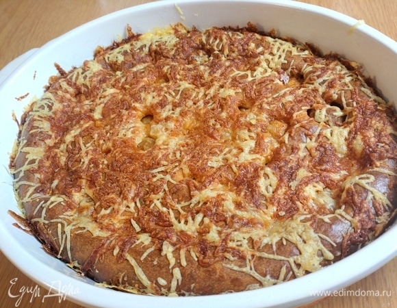 Выпекать под сыром еще 10 минут.