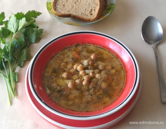Разлить суп по тарелкам и подать к столу. Приятного аппетита!