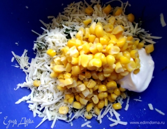 Переносим кукурузу.