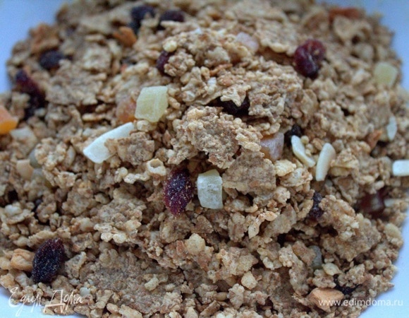 Вот столько ржаных хлопьев с цукатами у меня оставалось.