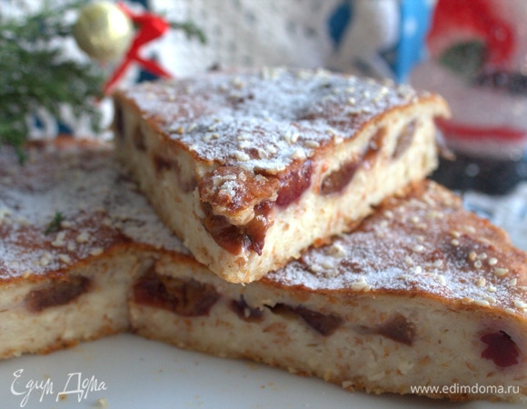 У творожника вкусная корочка сверху и нежная середина.