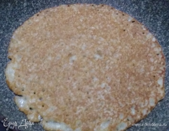 Жарить с двух сторон до румяного цвета.