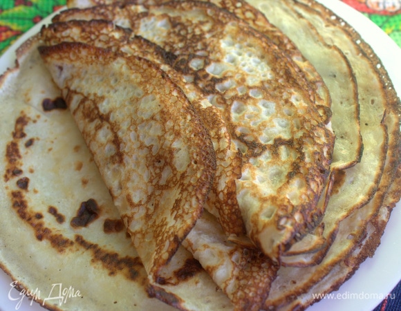 Можно зажарить блины заранее.