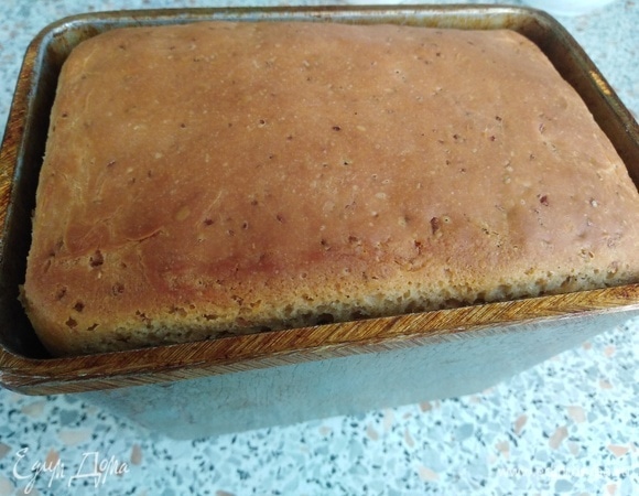 Поставить в разогретую духовку. Выпекать при 190°C 30 минут.