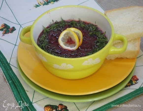 По желанию полить ароматным оливковым маслом и подавать с кусочком лимона.