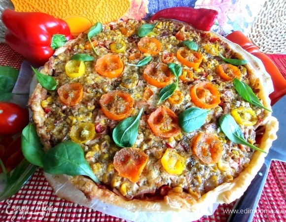 Выпекала в электрической форме, пиццамейкере, 20 минут. Если в духовке, возможно, дольше.