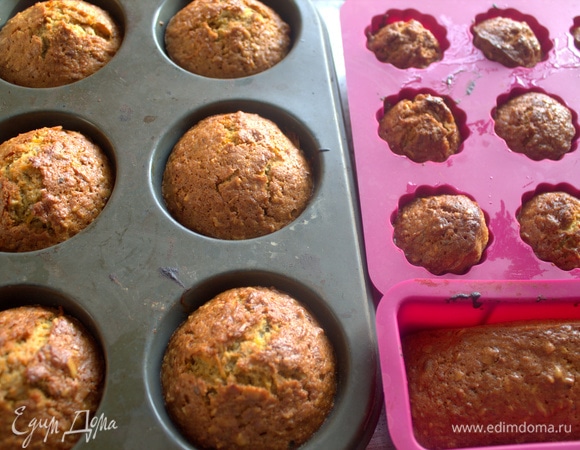 В мини-формочках кексы выпекались 15 минут при 180°C.