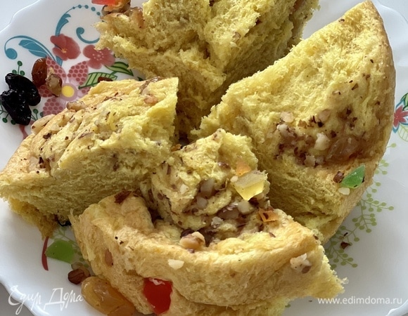 Кулич-краффин внутри. Приятного аппетита!