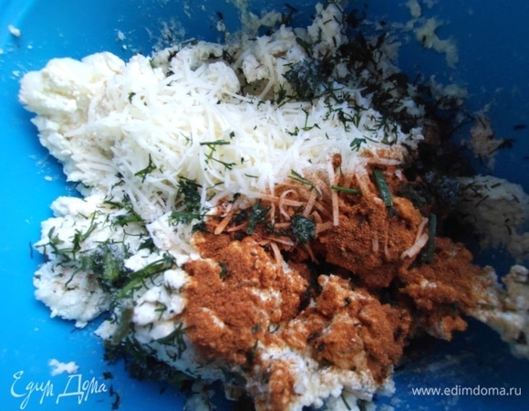 Теперь сыр добавляем.