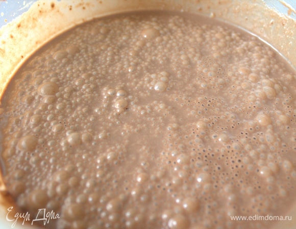 Должно получиться жидкое тесто.