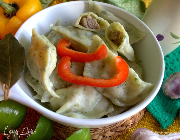 Моя семья очень любит пельмени и такие тоже.