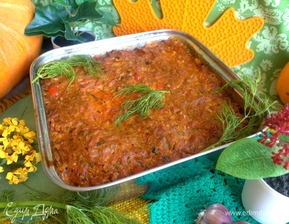 Из остального фарша приготовим, например, тефтели: https://www.edimdoma.ru/retsepty/151683-tefteli-pod-ovoschnoy-zalivkoy.