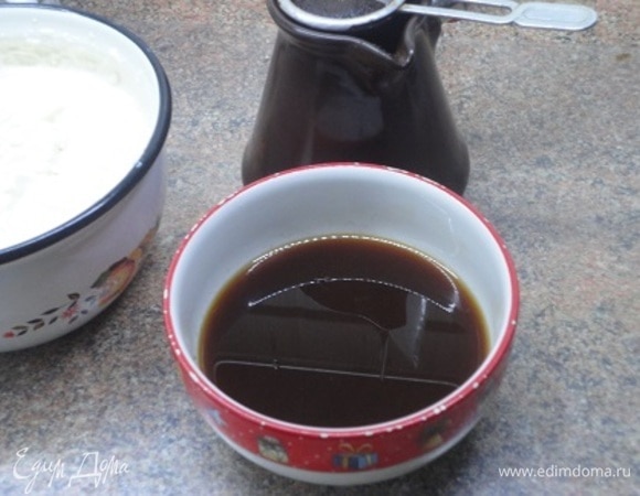 Сварите кофе удобным для вас способом.