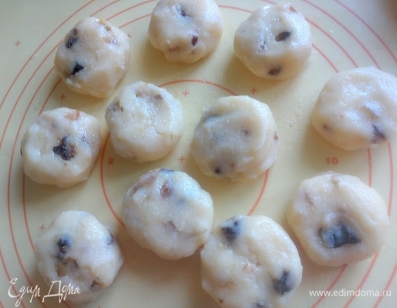 Сформировать типа сырников.