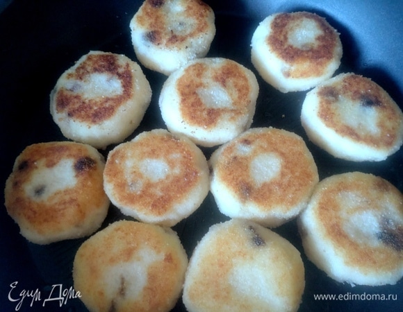 С двух сторон до румяной корочки.