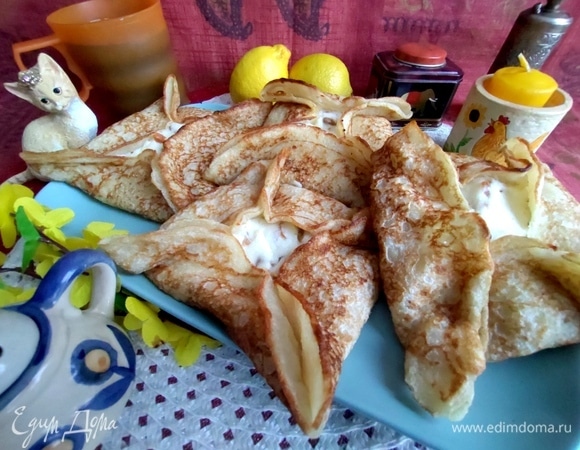 Все блины хороши к завтраку или на перекус. На фото у меня иван-чай в кружке.