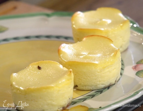 Выпекать в разогретой духовке 25 минут.