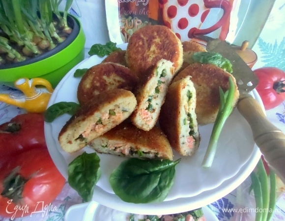 Такие котлеты можно взять на пикник или на дачу. Вкусные даже холодные.