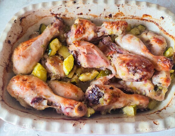 Подавать с любимым гарниром или овощным салатом.