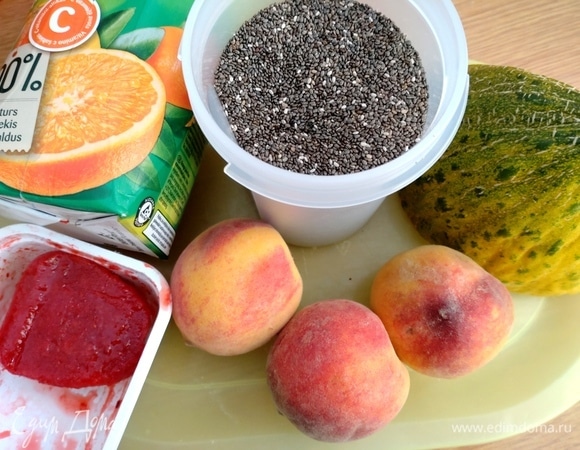 Подготовить фрукты, очистить дыню.