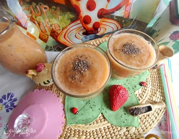 Украсить семенами чиа.