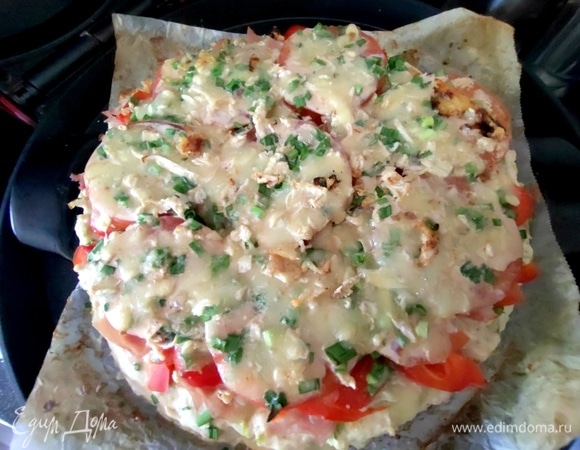 Запекать еще 10 минут до тех пор, пока не расплавится сыр.