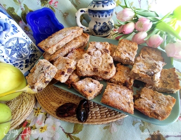 Любителям сладкого рекомендую посыпать сахарной пудрой и тесто подсластить.