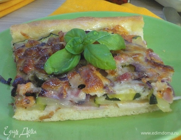 Подавать теплым.