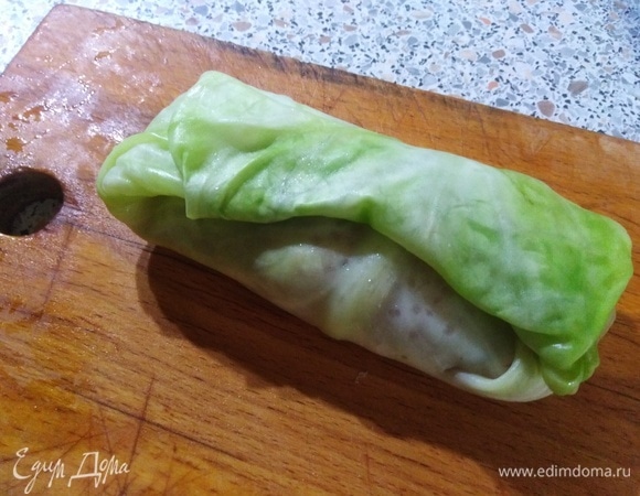 Свернуть конвертиком.