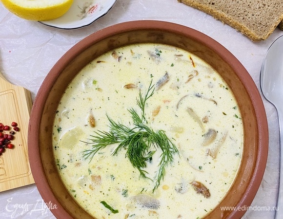 По желанию в тарелку с супом можно добавить несколько капель лимона. Приятного аппетита!