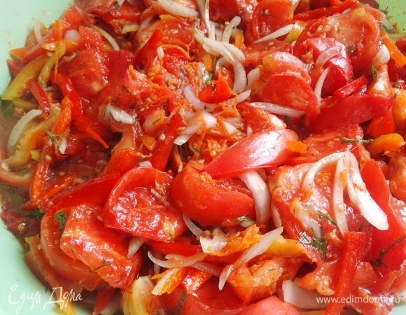 Перемешать и оставить на 1,5–2 часа.