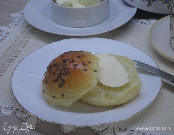 С такими булочками завтрак удался :))