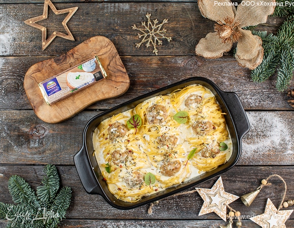 Запекайте в духовке при 180°С примерно 15 минут.