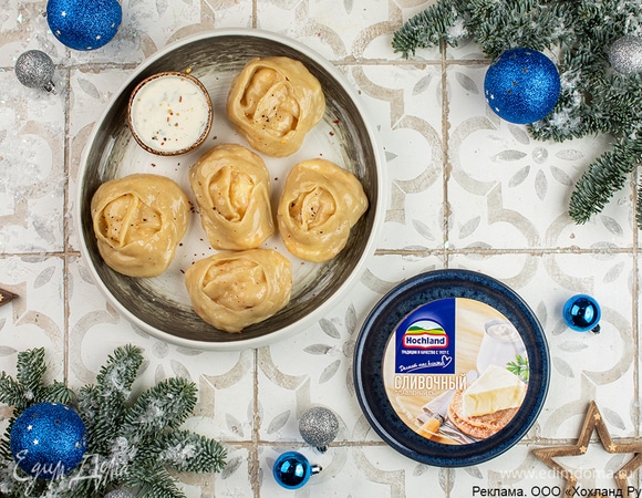 Отправьте манты в пароварку или мантоварку на 40 минут. Все готово!