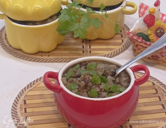 Подавайте с зеленью.