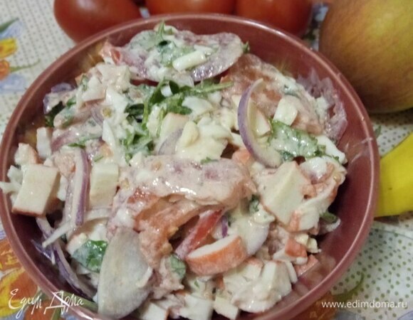 Все перемешиваем, солим по вкусу, заправляем тоже на свой вкус. Можно майонезом, можно сметаной, можно сметаной с майонезом, можно сметаной с бальзамиком. Можно бальзамик в майонез. Приятного аппетита!