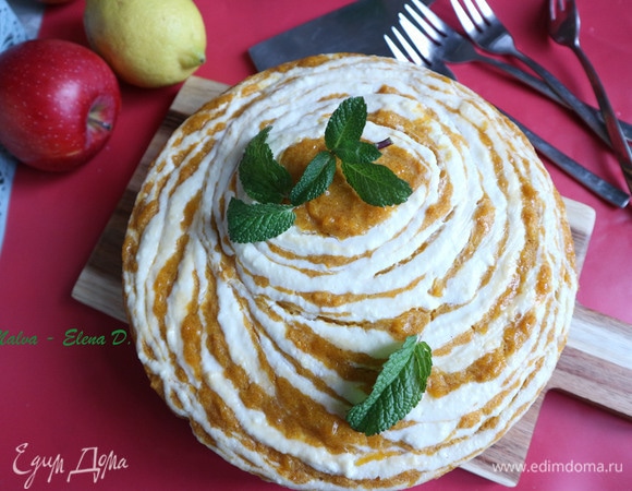 Смазать кисточкой апельсиновым джемом тыквенный слой. Украсить листиками мяты. Приятного аппетита!