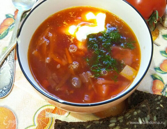 Подаем со сметаной и любимой зеленью. Приятного аппетита!