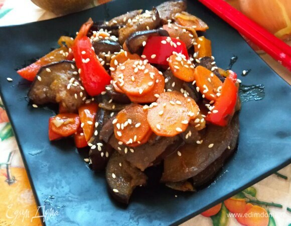 Подаем, посыпав семенами кунжута. Приятного аппетита!