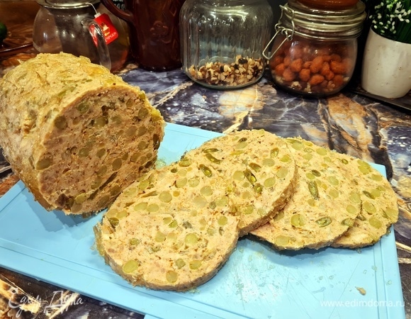 К выходным у меня получилась замечательная закуска из мясного рулета!