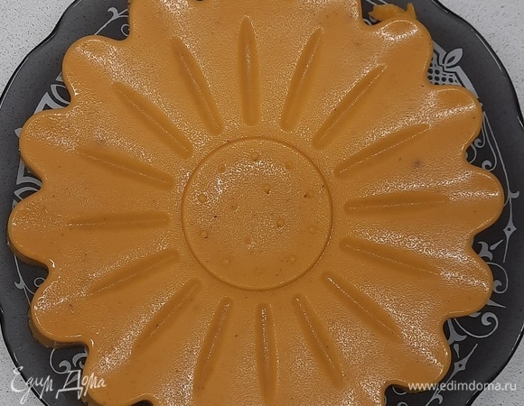 Как только масса стабилизировалась, вынимаем из формы и наслаждаемся.