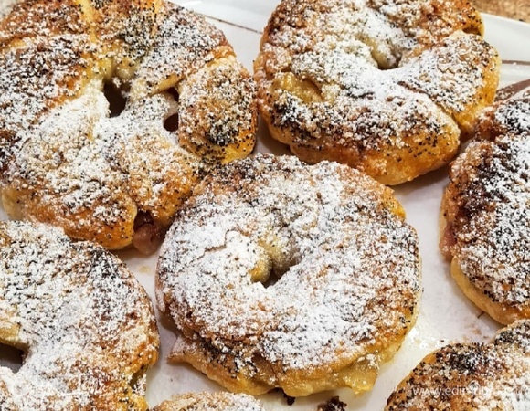 Такие колечки безумно нежные, вкусные, ароматные😋👍