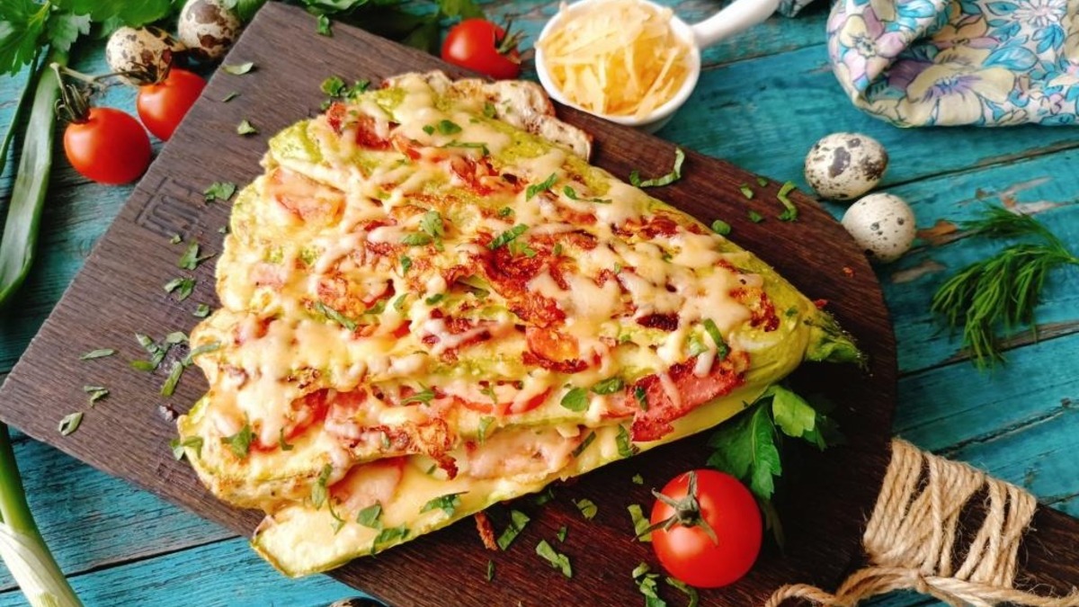 Веер из кабачка готов. Красиво и вкусно! Можно приготовить в аэрогриле или запечь в духовке.