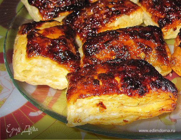 Слойки с сахаром